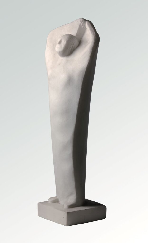 Figura con braccia alzate, opera del 1994 donata alla Regione Lombardia
