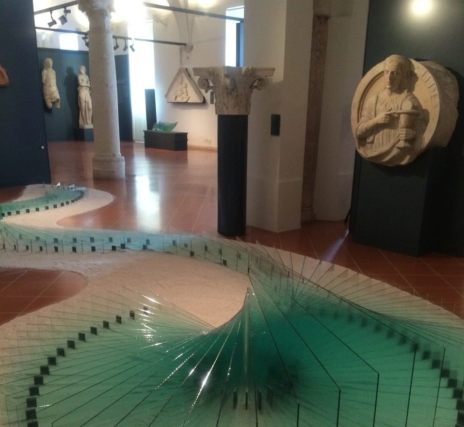 Oki Izumi, installation view