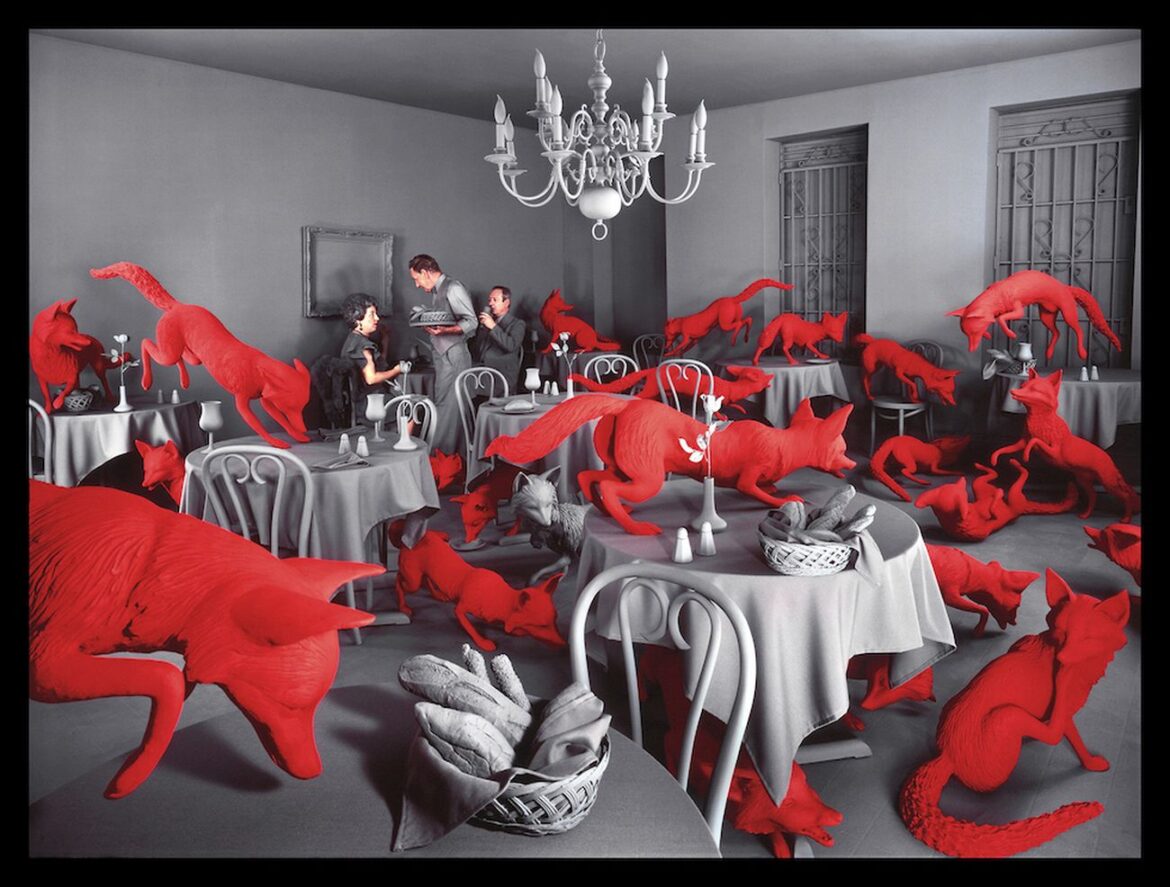 Sandy Skoglund. Fox Games