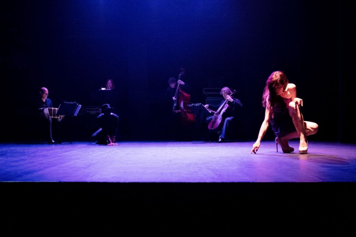 Tango at an exhibition-Exister 2025